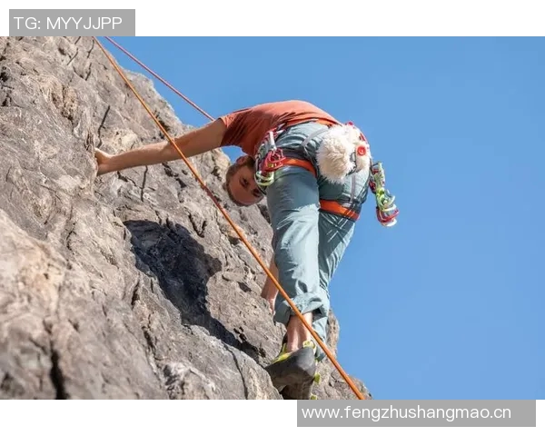 深圳攀岩队与北京攀岩队赛后复盘分析团队配合与战术执行的关键因素