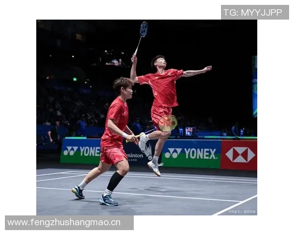 中国羽毛球运动员的崛起与辉煌成就:从艰辛训练到国际赛场的精彩表现 中国羽毛球运动员的崛起与辉煌成就:从艰辛训练到国际赛场的精彩表现